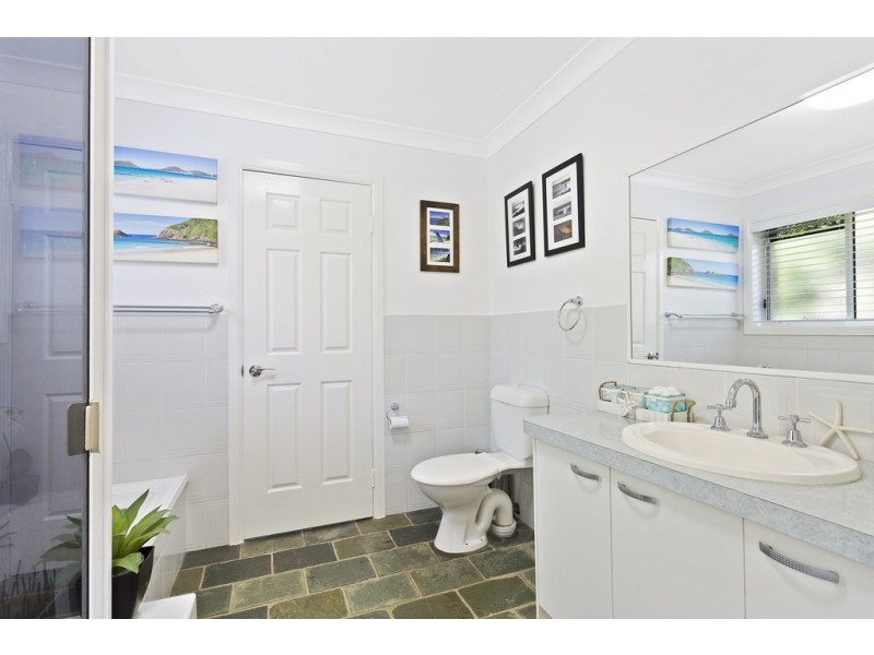 11 Elbert Court, Tamborine Mountain QLD 4272