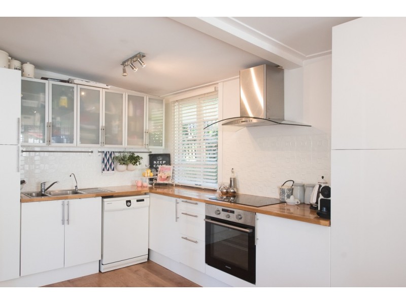 100 Long Road, Tamborine Mountain QLD 4272