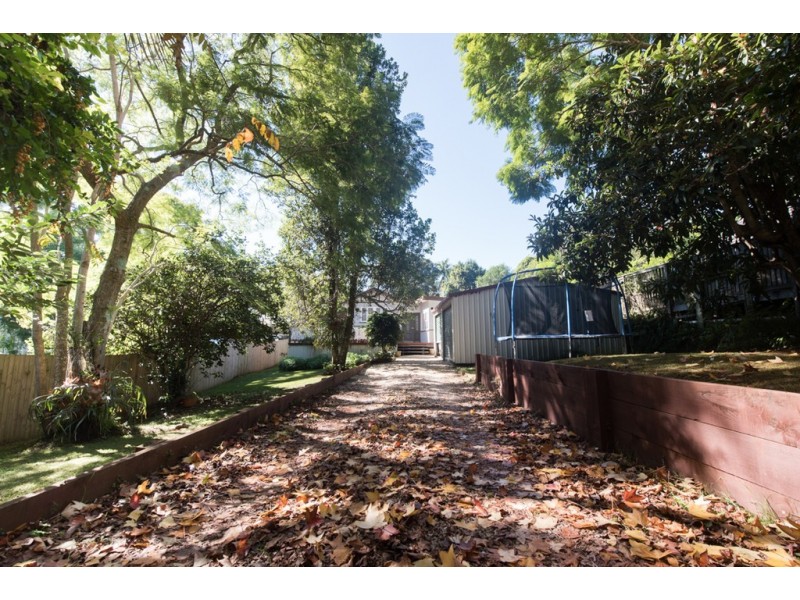 100 Long Road, Tamborine Mountain QLD 4272