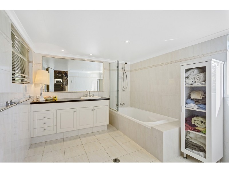 L126 Colin Meagher Dr, Wongawallan QLD 4210