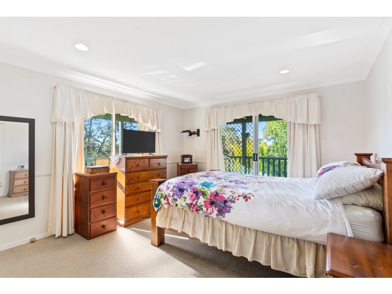 12 Kalmia Court, Tamborine Mountain QLD 4272