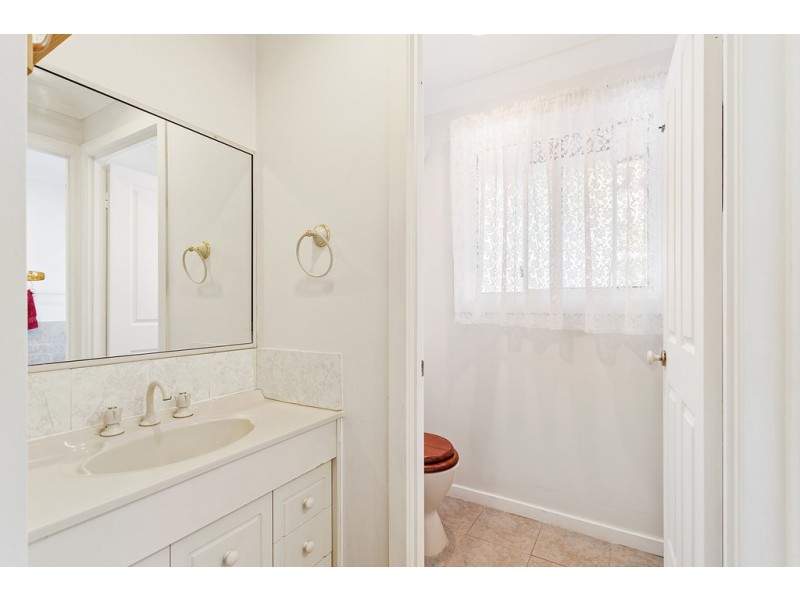 12 Kalmia Court, Tamborine Mountain QLD 4272