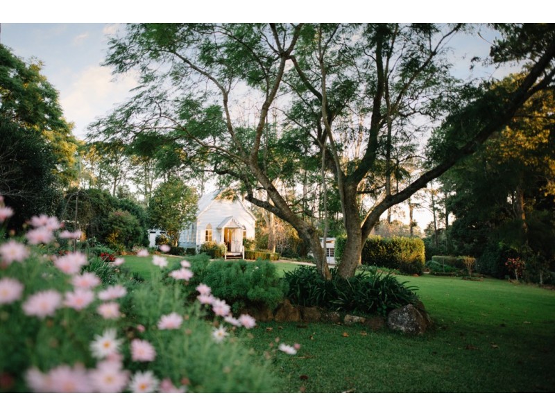 216 to 226 Cnr Curtis and Long Rd, Tamborine Mountain QLD 4272