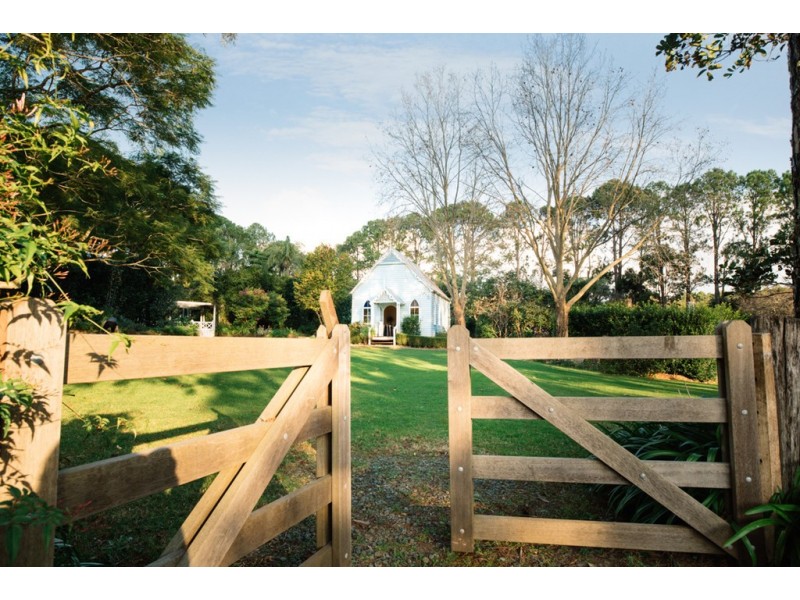 216 to 226 Cnr Curtis and Long Rd, Tamborine Mountain QLD 4272