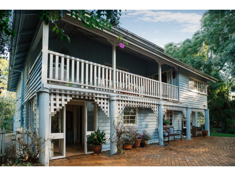 216 to 226 Cnr Curtis and Long Rd, Tamborine Mountain QLD 4272
