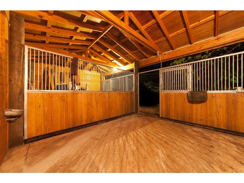 17-23 Slingsby Rd, Tamborine Mountain QLD 4272