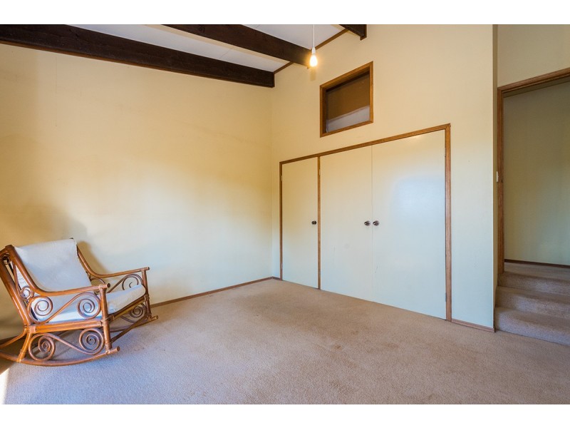 19 Katoomba Crescent, Tamborine Mountain QLD 4272