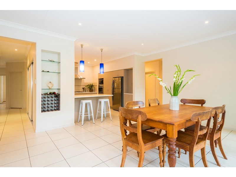 7 Beacon Road, Tamborine Mountain QLD 4272