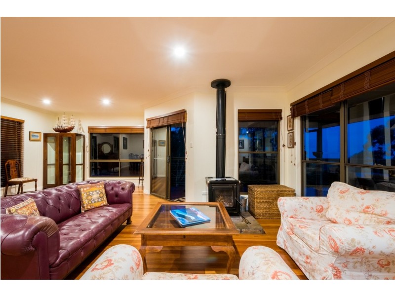 34A Paradise Drive, Tamborine Mountain QLD 4272