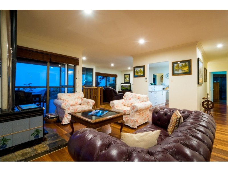 34A Paradise Drive, Tamborine Mountain QLD 4272