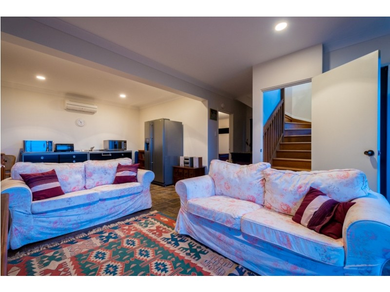 34A Paradise Drive, Tamborine Mountain QLD 4272