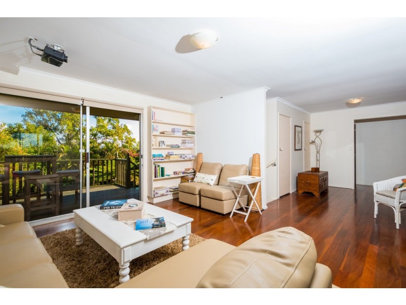 8 Harran Street, Southport QLD 4215