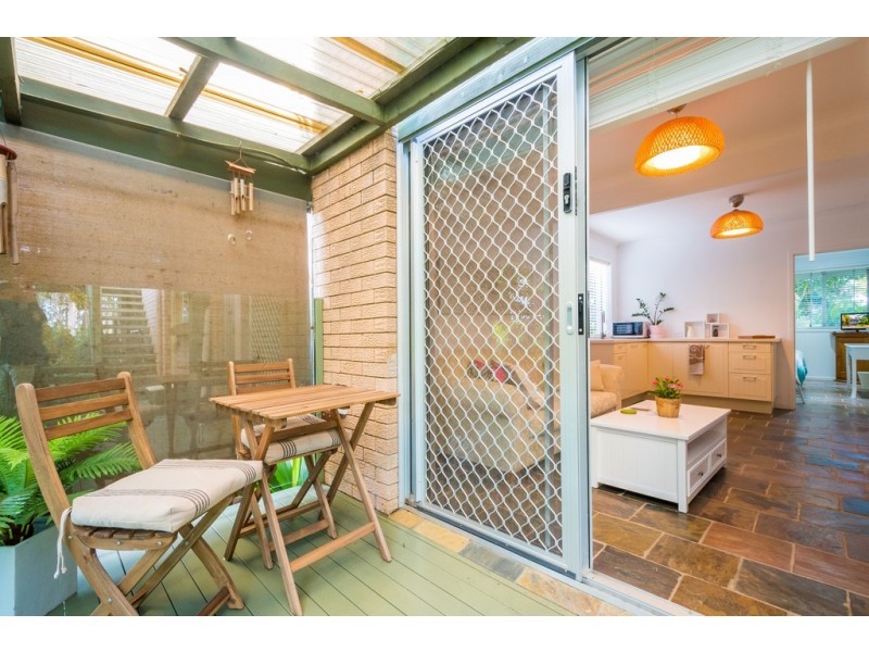 8 Harran Street, Southport QLD 4215