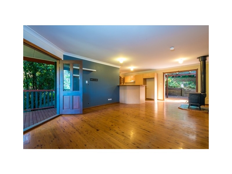9 Long Road, Tamborine Mountain QLD 4272
