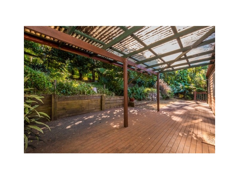 9 Long Road, Tamborine Mountain QLD 4272