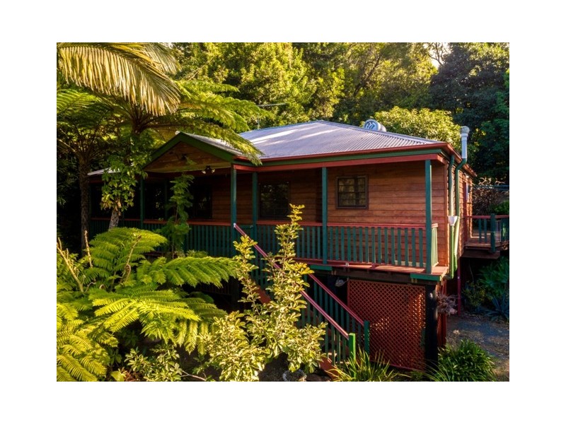 9 Long Road, Tamborine Mountain QLD 4272