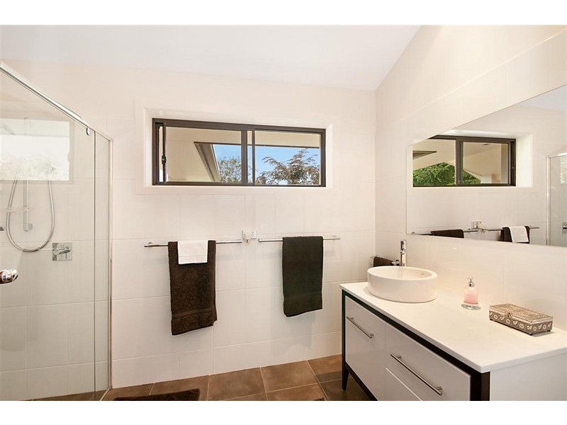 81 Beacon Road, Tamborine Mountain QLD 4272