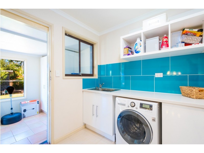 9 to 11 Arenga, Tamborine Mountain QLD 4272