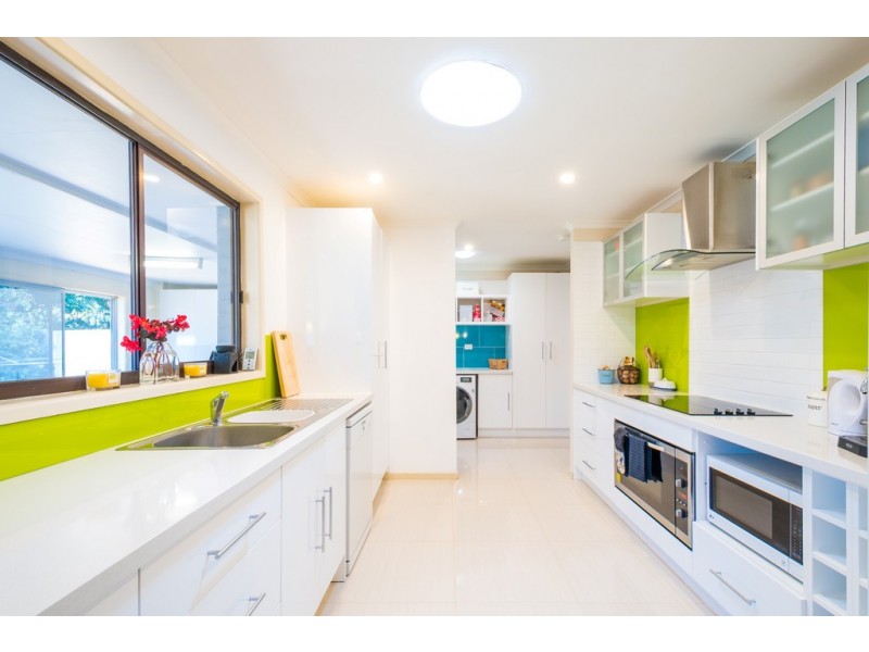 9 to 11 Arenga, Tamborine Mountain QLD 4272