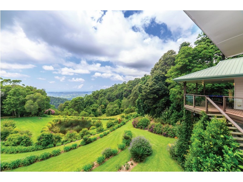 32 Carey Parade, Tamborine Mountain QLD 4272