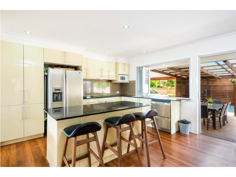 148 Townson Avenue, Palm Beach QLD 4221