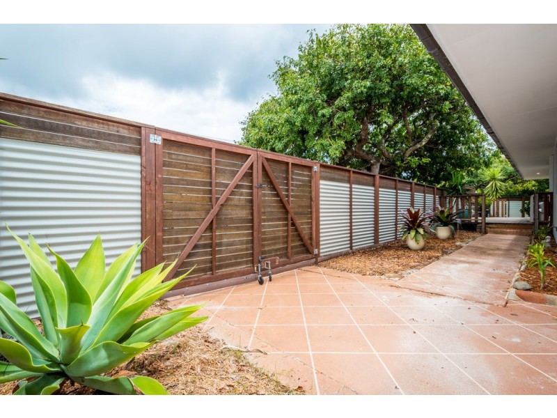 148 Townson Avenue, Palm Beach QLD 4221