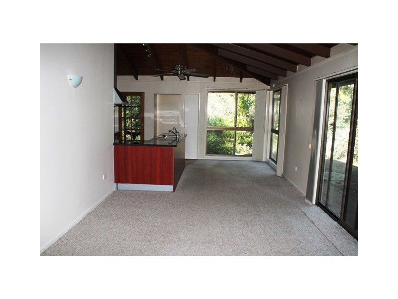 12 Kamet Court, Tamborine Mountain QLD 4272