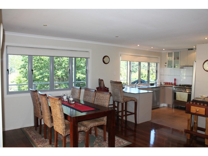 12 Meron Court, Tamborine Mountain QLD 4272