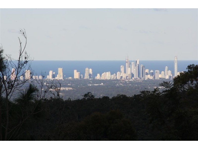 59 Magnetic Dr, Eagle Heights QLD 4271