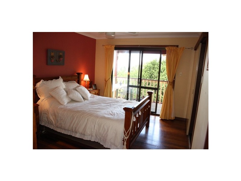 59 Magnetic Dr, Eagle Heights QLD 4271