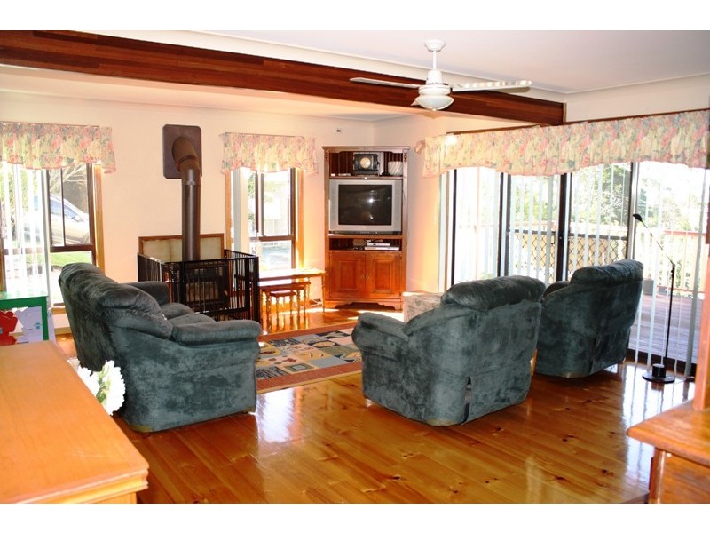 Eagle Heights QLD 4271