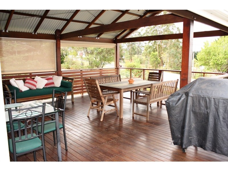 Eagle Heights QLD 4271