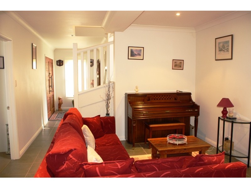 Eagle Heights QLD 4271