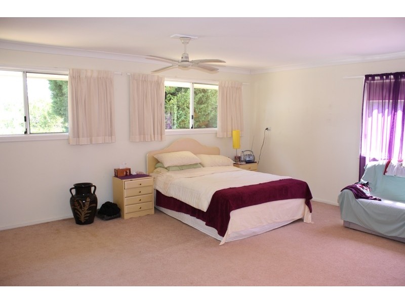 264 Long Rd, North Tamborine QLD 4272