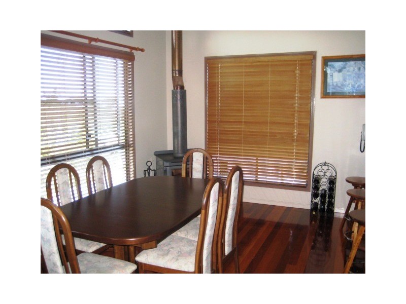 Eagle Heights QLD 4271