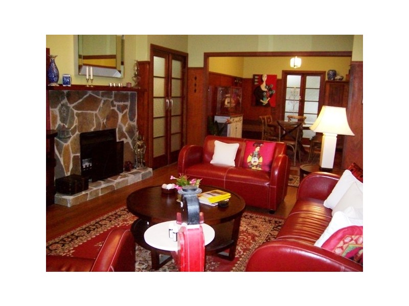 28 Central Avenue, Eagle Heights QLD 4271