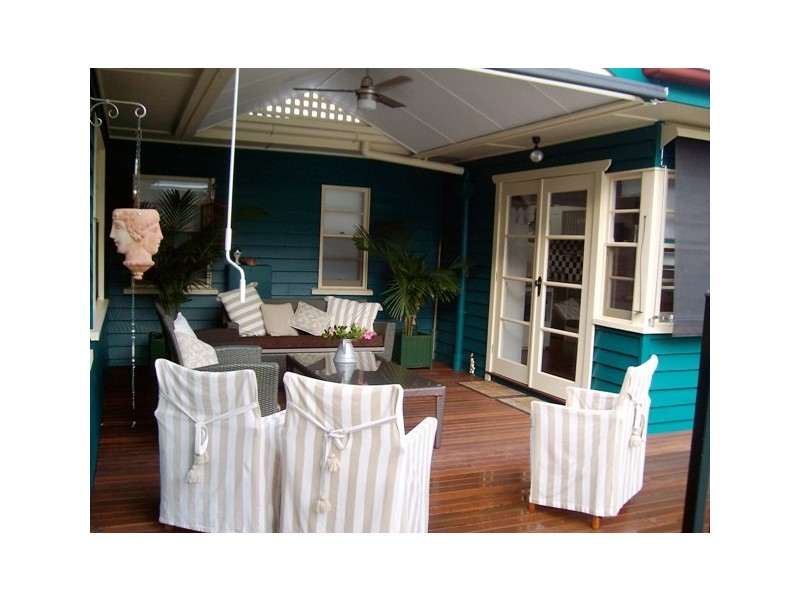 28 Central Avenue, Eagle Heights QLD 4271