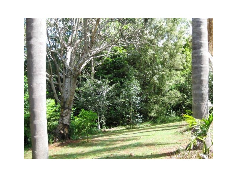 74 West Road, North Tamborine QLD 4272