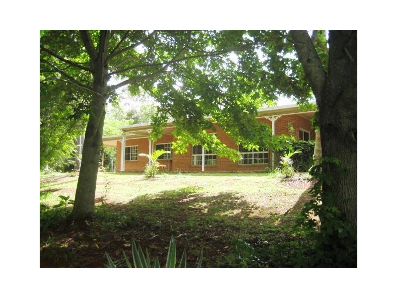 74 West Road, North Tamborine QLD 4272