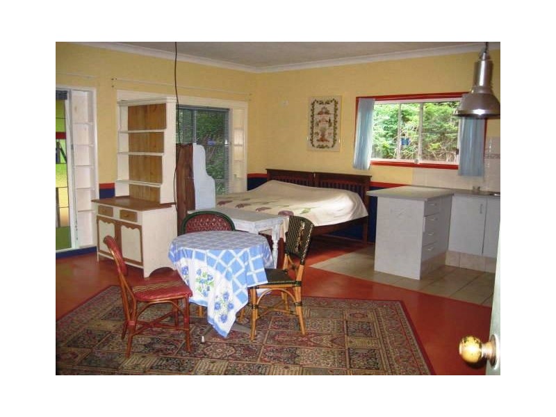 74 West Road, North Tamborine QLD 4272