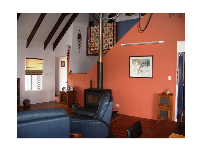Eagle Heights QLD 4271