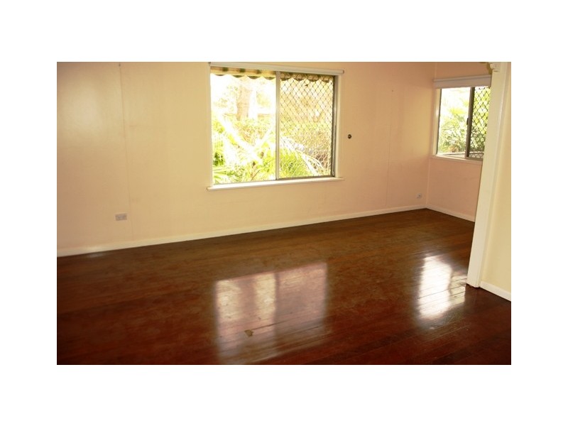 Eagle Heights QLD 4271