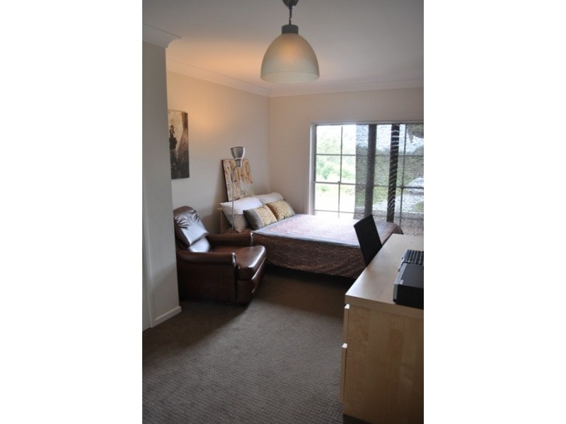 Eagle Heights QLD 4271