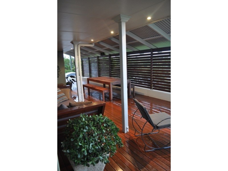 Eagle Heights QLD 4271