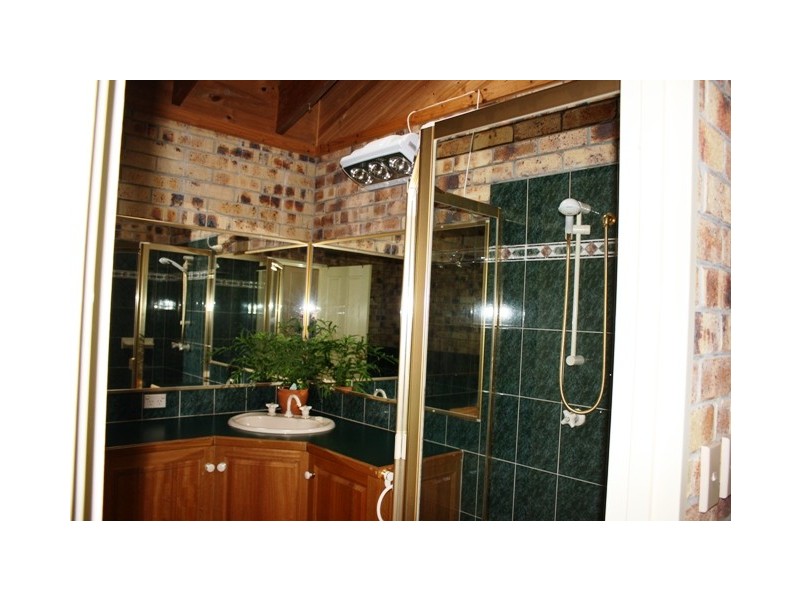 9-11 Winema Drive, Tamborine Mountain QLD 4272