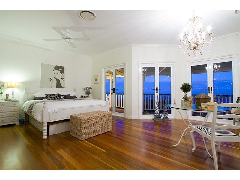 14 EAGLES RETREAT PLACE, Tamborine Mountain QLD 4272