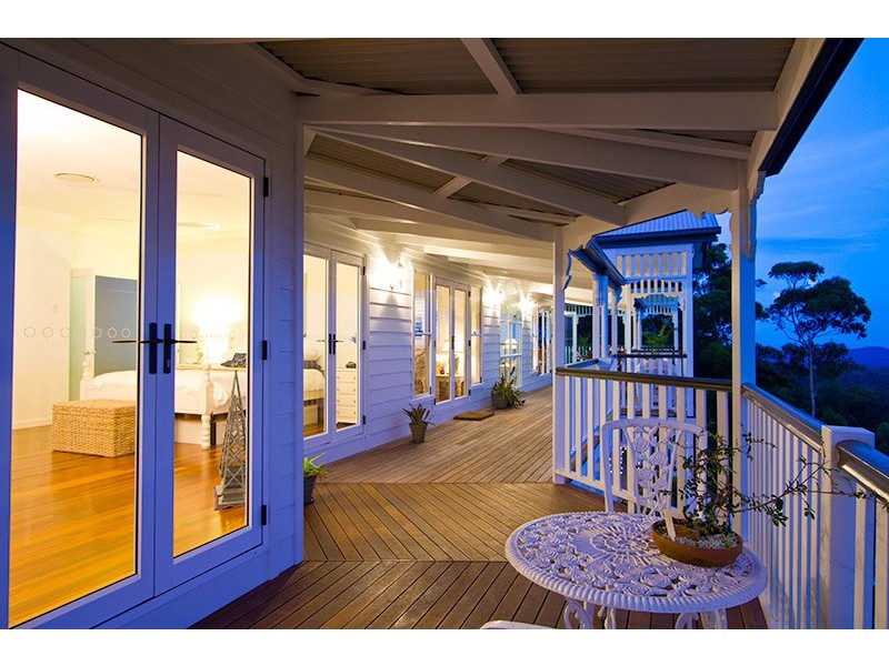 14 EAGLES RETREAT PLACE, Tamborine Mountain QLD 4272