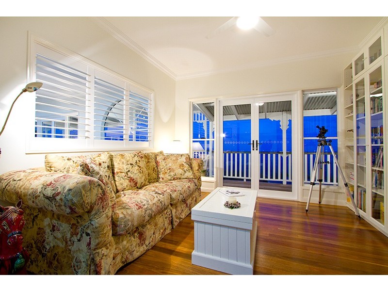 14 EAGLES RETREAT PLACE, Tamborine Mountain QLD 4272