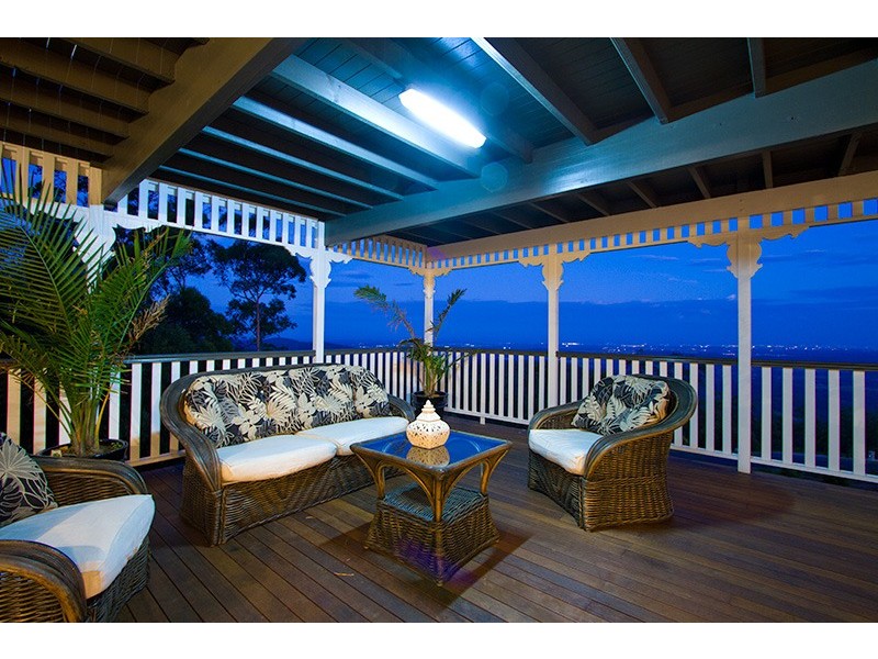 14 EAGLES RETREAT PLACE, Tamborine Mountain QLD 4272