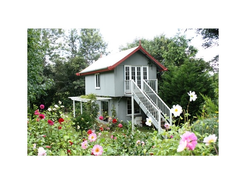 307 Long Rd, North Tamborine QLD 4272